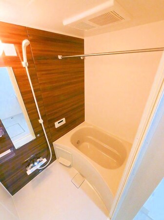 サンパークIIIの物件内観写真